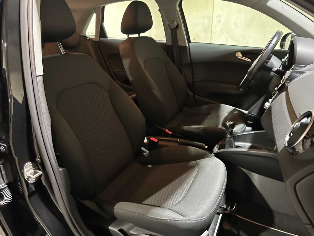 Audi A1 Sportback 1.6 TDI Admired S-Line 90pk 2014, 6-XRH-06