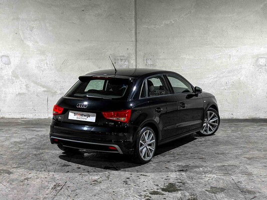 Audi A1 Sportback 1.6 TDI Admired S-Line 90PS 2014, 6-XRH-06