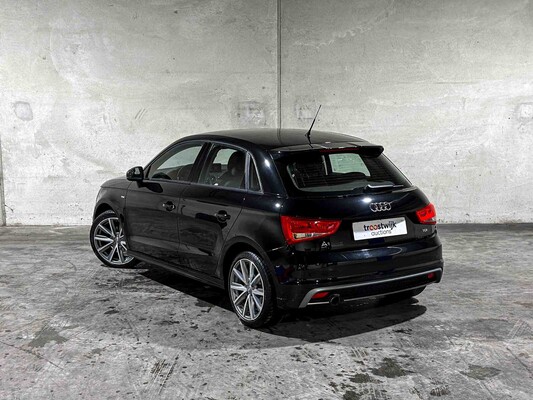 Audi A1 Sportback 1.6 TDI Admired S-Line 90PS 2014, 6-XRH-06
