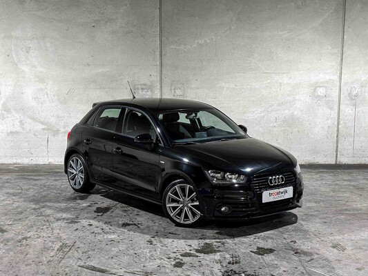 Audi A1 Sportback 1.6 TDI Admired S-Line 90PS 2014, 6-XRH-06