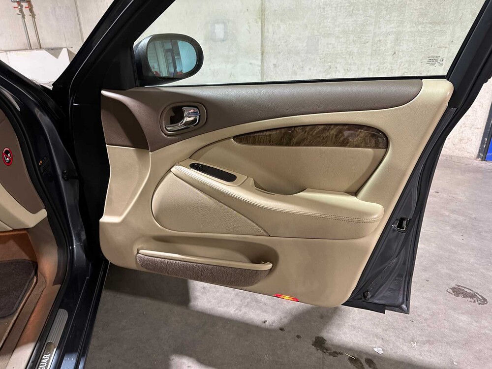 Jaguar S-type 3.0 V6 Executive 238pk 2005, 20-SJ-JL Youngtimer