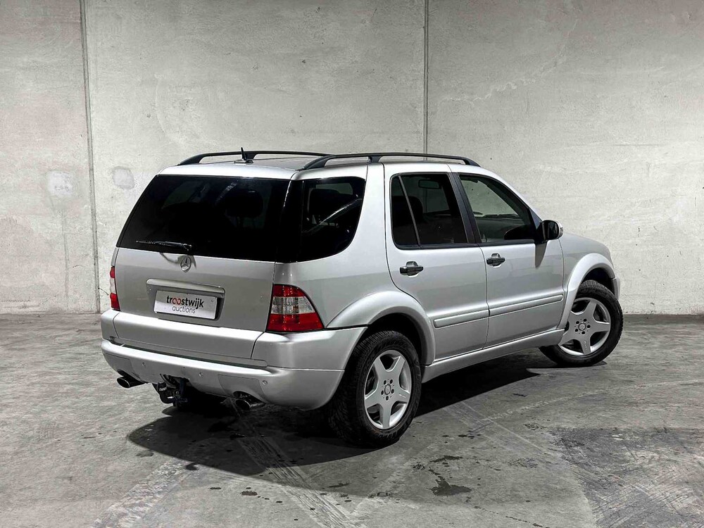 Mercedes-Benz ML55 AMG 5.5 V8 (BTW) 347pk 2003 M-klasse, NL-Kenteken Youngtimer
