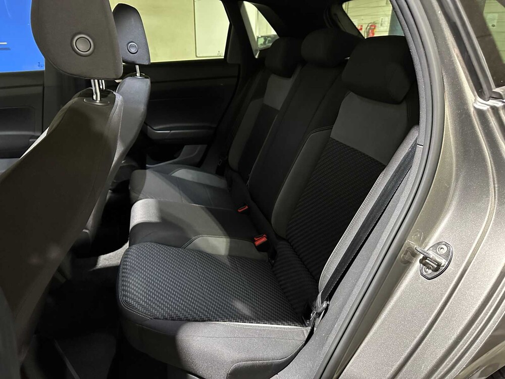 Volkswagen Polo R-Line 1.5 TSI Highline Business R 150pk 2020, G-905-XR