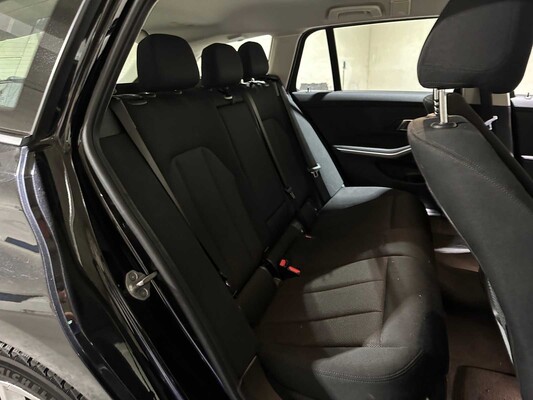 BMW 318i Touring Business Edition 156pk 2022 3-serie, N-938-VX