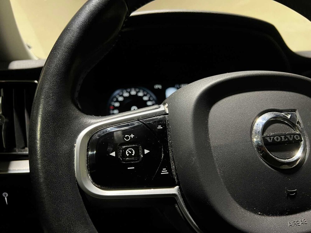 Volvo V60 2.0 T4 Inscription 190pk 2020, H-722-RJ