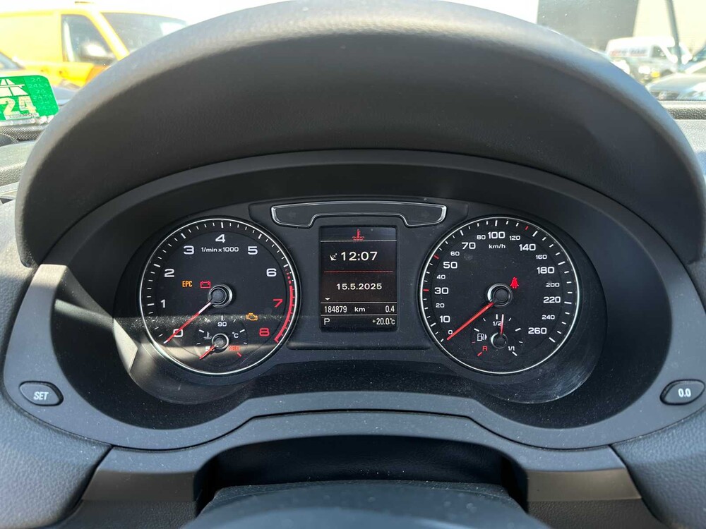 Audi Q3 1.4 TFSI CoD Sport Advance Sport 150pk 2018, RT-596-V