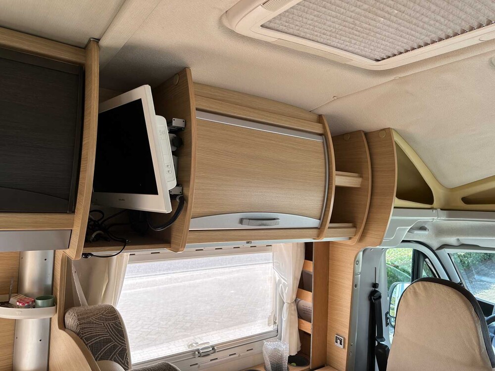 Trigano GRANDUCA 225P 2009 Camper, JB-498-Z