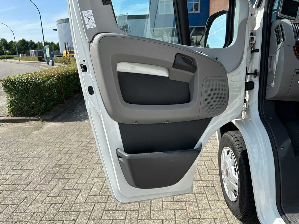 Trigano GRANDUCA 225P 2009 Camper, JB-498-Z