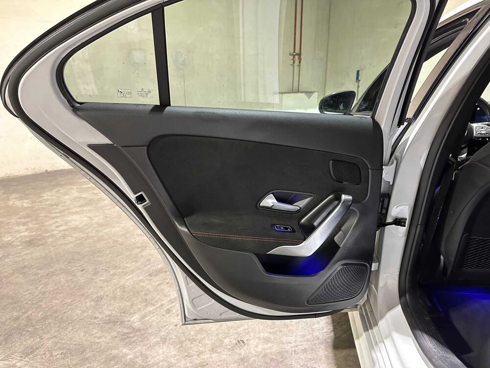 Mercedes-Benz A200 AMG Business Solution 163pk 2020 A-klasse, J-776-SG