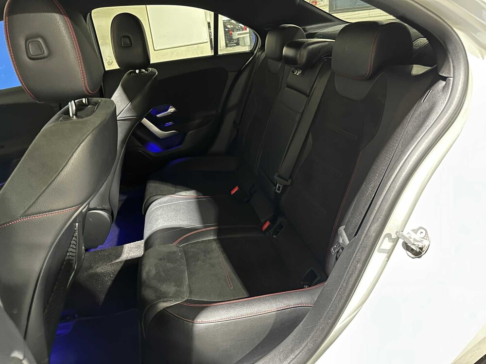 Mercedes-Benz A200 AMG Business Solution 163pk 2020 A-klasse, J-776-SG