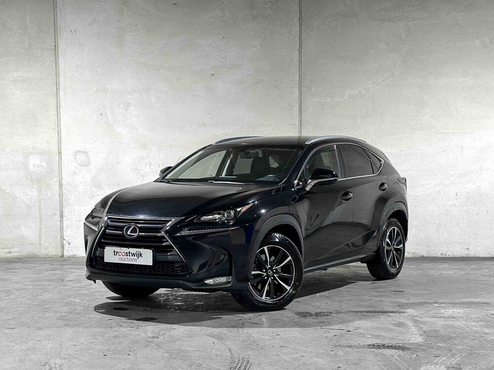 Lexus NX 300h Business Line Pro 155pk 2015, GT-341-Z