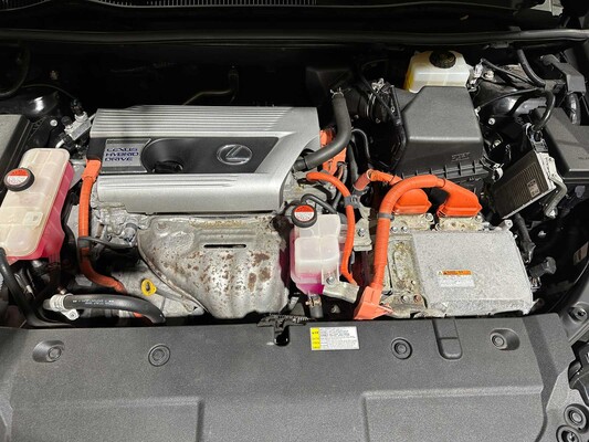 Lexus NX 300h Business Line Pro 155pk 2015, GT-341-Z
