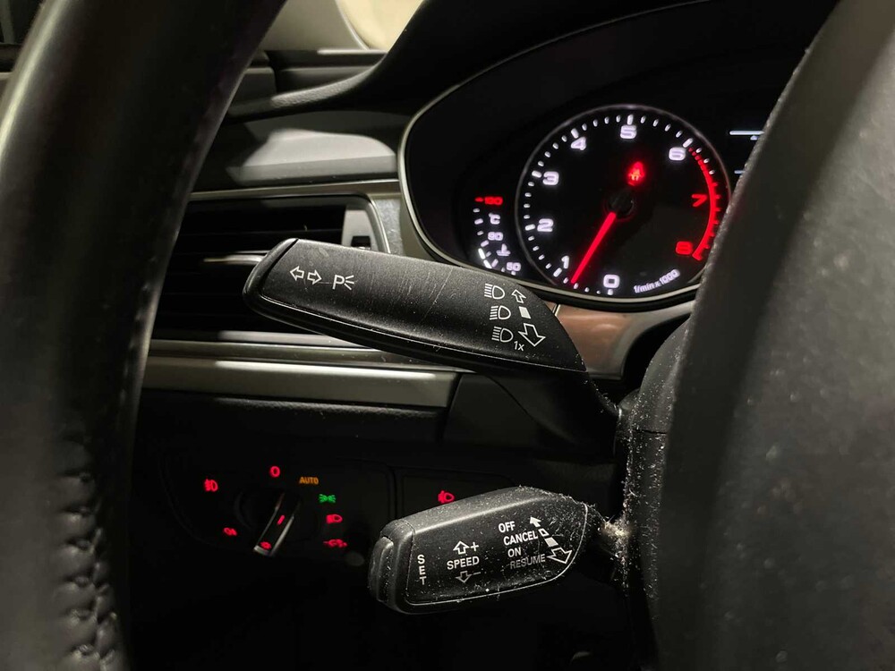 Audi A6 Limousine 2.8 FSI Pro Line Business 204pk 2013, 02-ZVZ-8