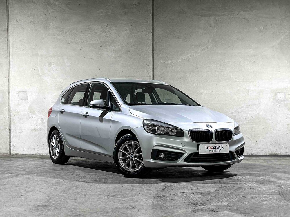 BMW 218i Active Tourer Essential 136pk 2015 2-serie, GL-742-R