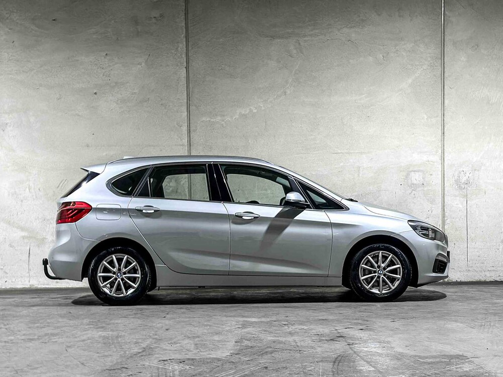BMW 218i Active Tourer Essential 136pk 2015 2-serie, GL-742-R