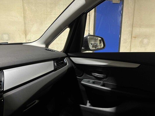 BMW 218i Active Tourer Essential 136pk 2015 2-serie, GL-742-R