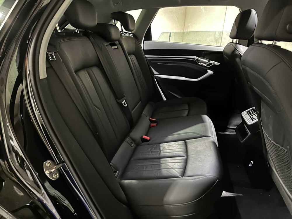 Audi e-tron 50 Quattro Launch Edition Plus 71 kWh 313pk 2019, G-120-XV