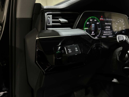 Audi e-tron 50 Quattro Launch Edition Plus 71 kWh 313hp 2019, G-120-XV