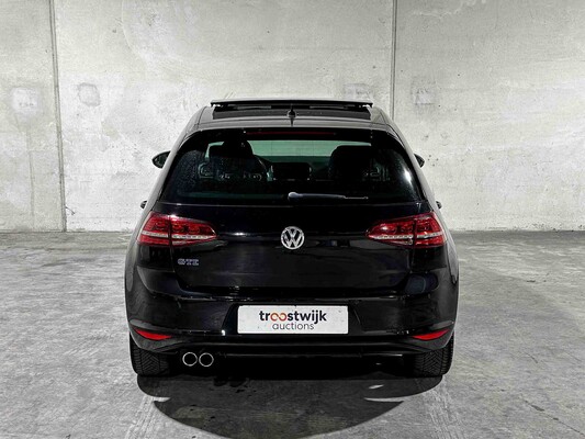 Volkswagen Golf GTE 1.4 TSI 150hp 2015, HR-181-H