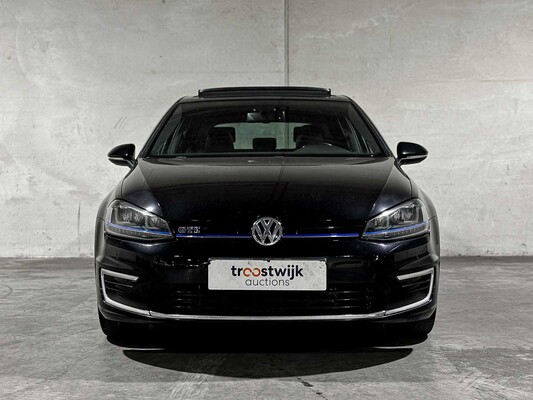 Volkswagen Golf GTE 1.4 TSI 150hp 2015, HR-181-H