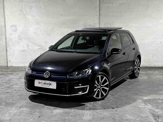 Volkswagen Golf GTE 1.4 TSI 150hp 2015, HR-181-H