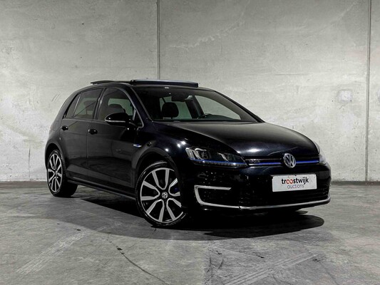 Volkswagen Golf GTE 1.4 TSI 150hp 2015, HR-181-H