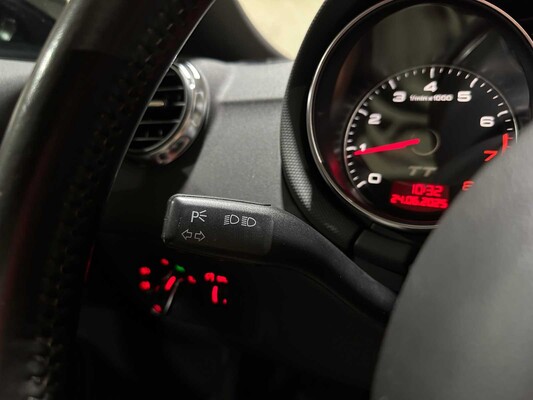 Audi TT Roadster 2.0 200hp 2008, J-005-XZ