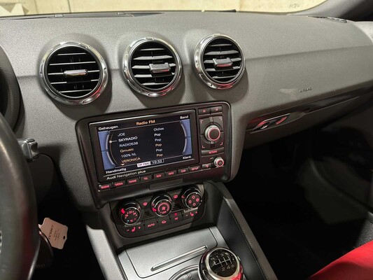 Audi TT Roadster 2.0 200hp 2008, J-005-XZ