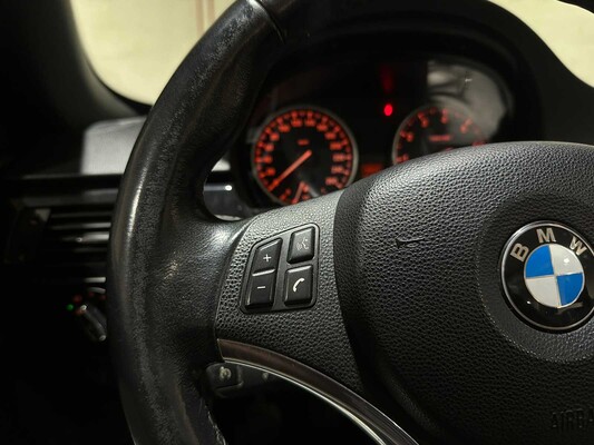 BMW 318i Cabriolet 143hp 2010 3-series E93, 7-ZLB-24