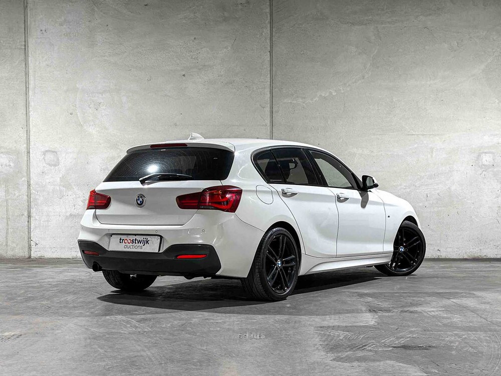 BMW 118i Edition M Sport Shadow Executive 136pk 2017 1-serie, L-072-KZ