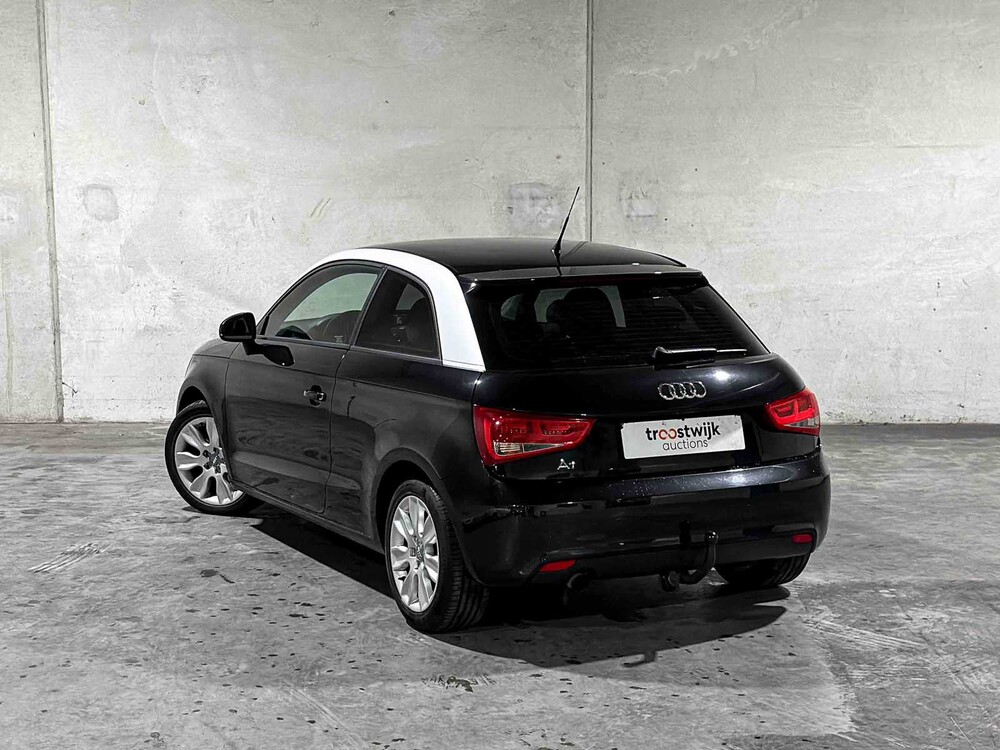 Audi A1 1.2 TFSI Attraction 86pk 2010, TX-992-D