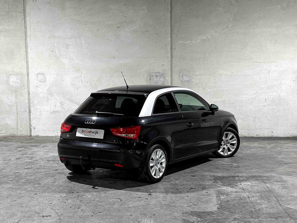 Audi A1 1.2 TFSI Attraction 86pk 2010, TX-992-D