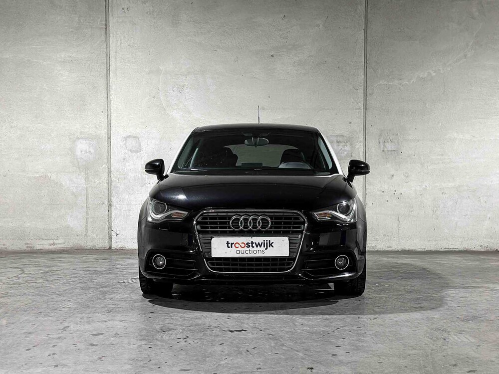 Audi A1 1.2 TFSI Attraction 86pk 2010, TX-992-D