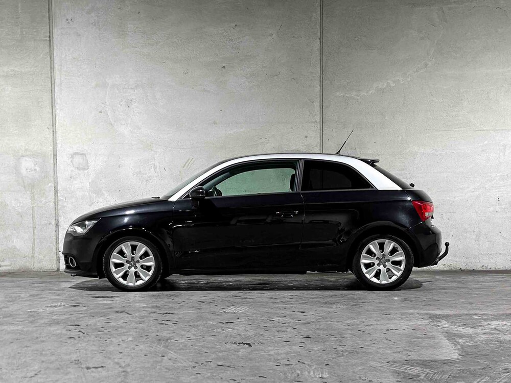 Audi A1 1.2 TFSI Attraction 86pk 2010, TX-992-D