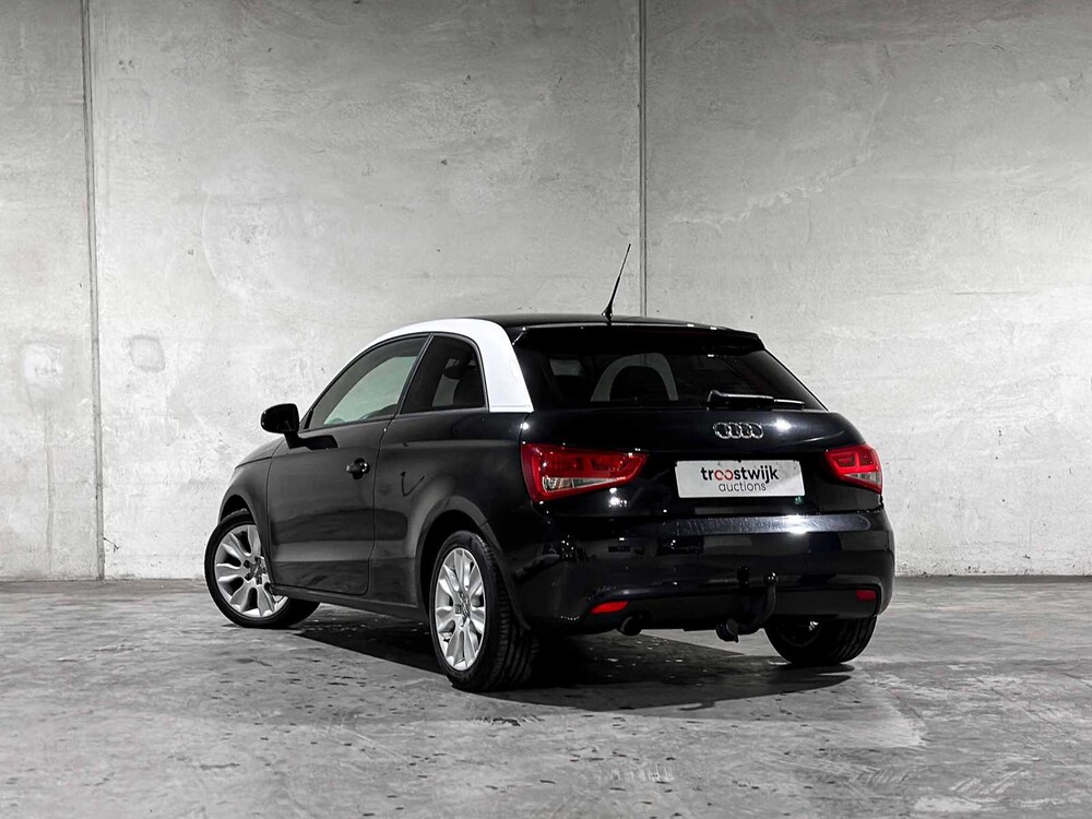 Audi A1 1.2 TFSI Attraction 86pk 2010, TX-992-D