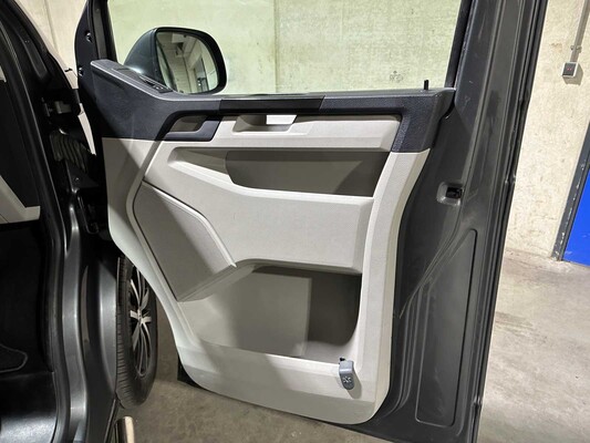 Volkswagen Transporter T6 Camper 2.0 4P -Self-build- 140hp 2016 (automatic), S-456-LJ