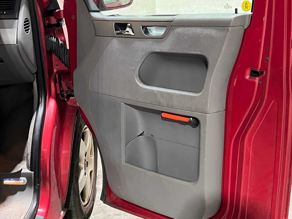 Volkswagen California 2.5 Camper (Hefdak) 174pk 2005 (Automaat), 72-TB-BH Youngtimer