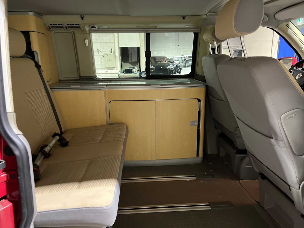 Volkswagen California 2.5 Camper (Hefdak) 174pk 2005 (Automaat), 72-TB-BH Youngtimer
