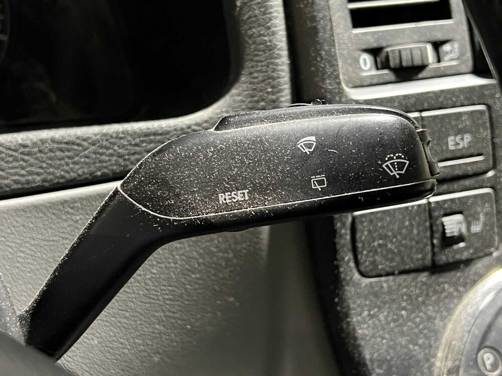 Volkswagen California 2.5 Camper (Hefdak) 174pk 2005 (Automaat), 72-TB-BH Youngtimer