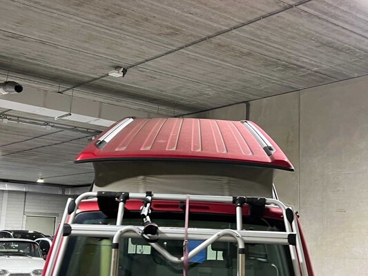 Volkswagen California 2.5 Camper (Lifting Roof) 174hp 2005 (automatic), 72-TB-BH Youngtimer