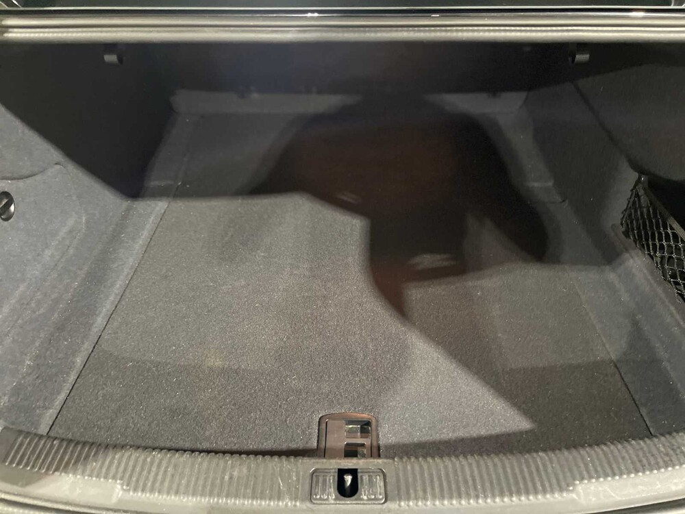 Audi A6 Limousine 2.8 FSI Pro Line Business 204pk 2013, 02-ZVZ-8