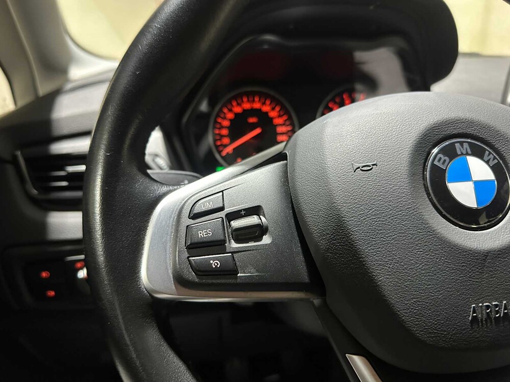 BMW 218i Active Tourer Essential 136pk 2015 2-serie, GL-742-R