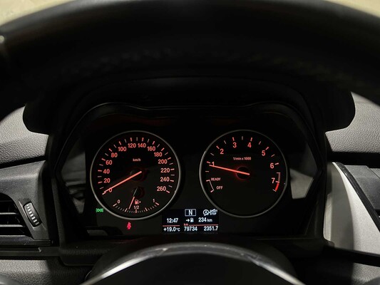 BMW 218i Active Tourer Essential 136hp 2015 2-Series, GL-742-R
