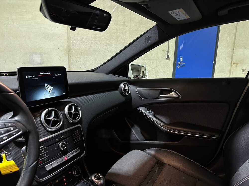 Mercedes-Benz A160 Ambition 102pk 2016 A-klasse, KV-052-L