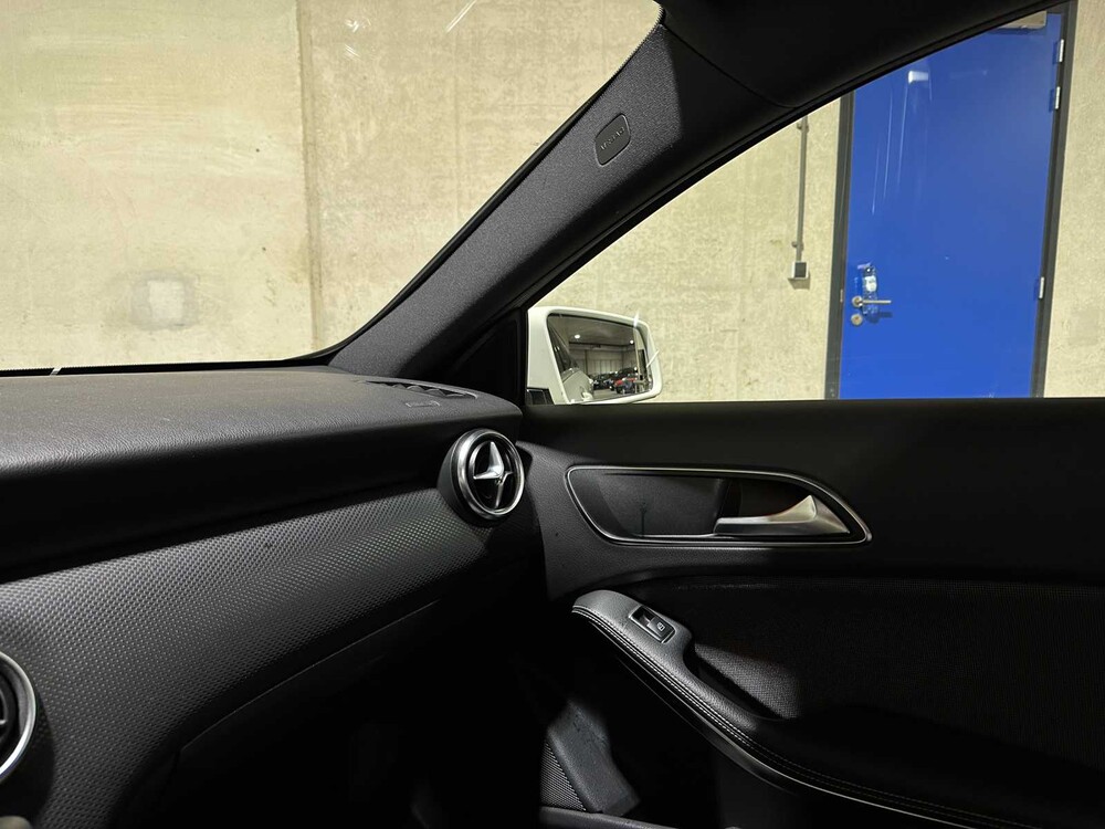 Mercedes-Benz A160 Ambition 102pk 2016 A-klasse, KV-052-L