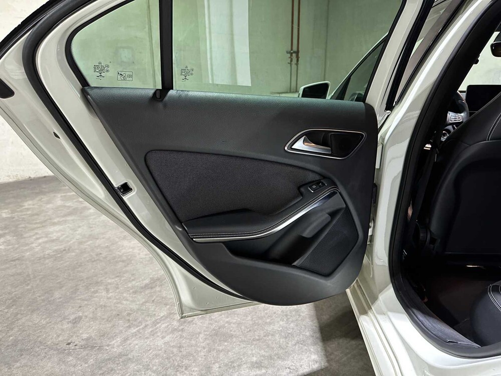 Mercedes-Benz A160 Ambition 102pk 2016 A-klasse, KV-052-L