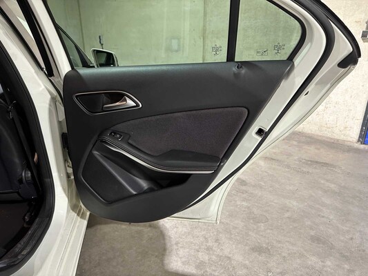 Mercedes-Benz A160 Ambition 102hp 2016 A-class, KV-052-L