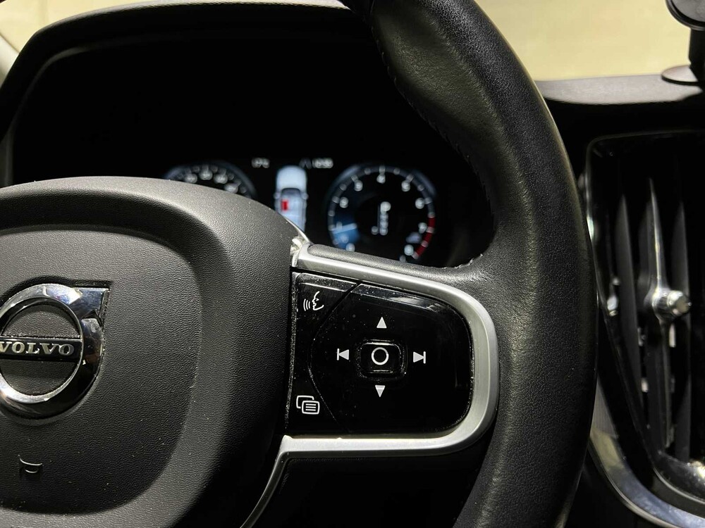 Volvo V60 2.0 T4 Inscription 190pk 2020, H-722-RJ