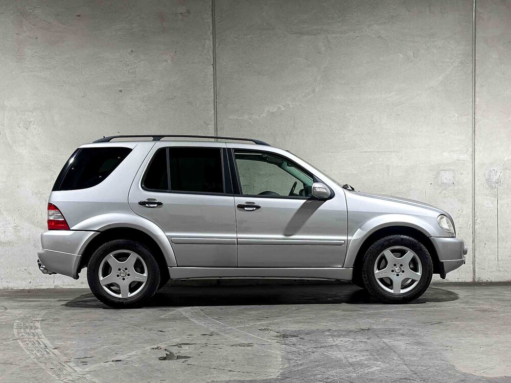 Mercedes-Benz ML55 AMG 5.5 V8 (BTW) 347pk 2003 M-klasse, NL-Kenteken Youngtimer