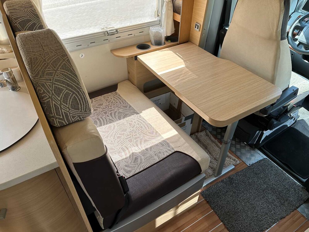 Trigano GRANDUCA 225P 2009 Camper, JB-498-Z